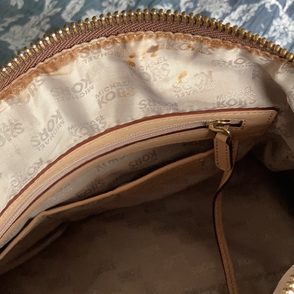 Michael Kors Grayson brown monogram Satchel large,no holes,cracks - Picture 16 of 17